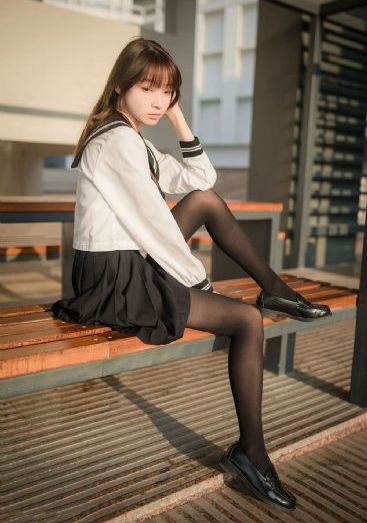 18禁裸乳无遮挡自慰免费网站_1080迅雷电影在线
